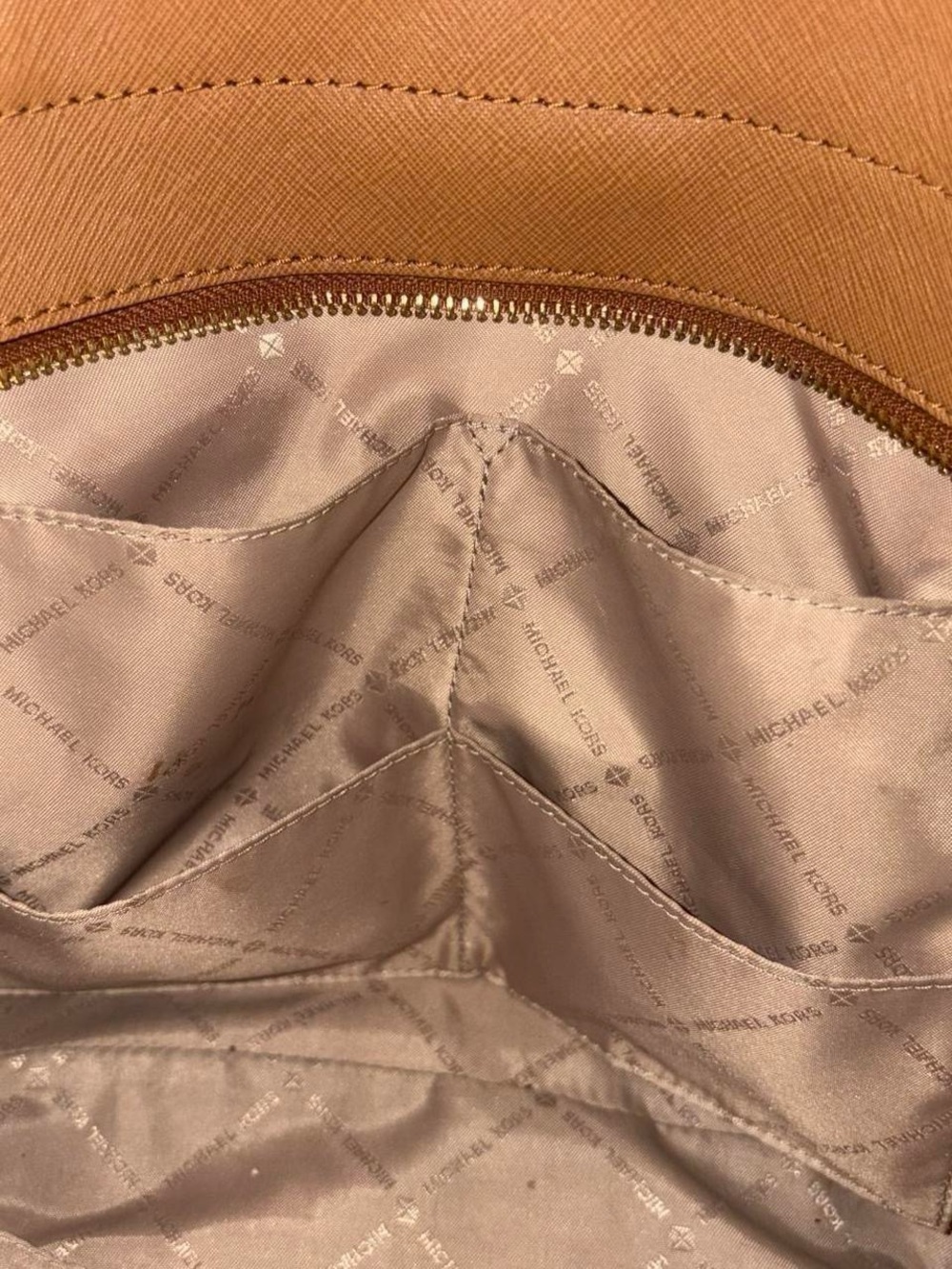 Michael Kors Jet Set Large Signature Logo Shoulder Bag - Picture 6 of 8